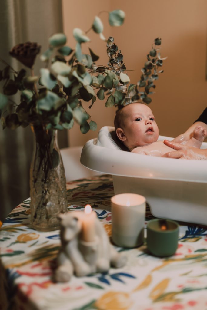 A newborn bathing, Bathing a Newborn